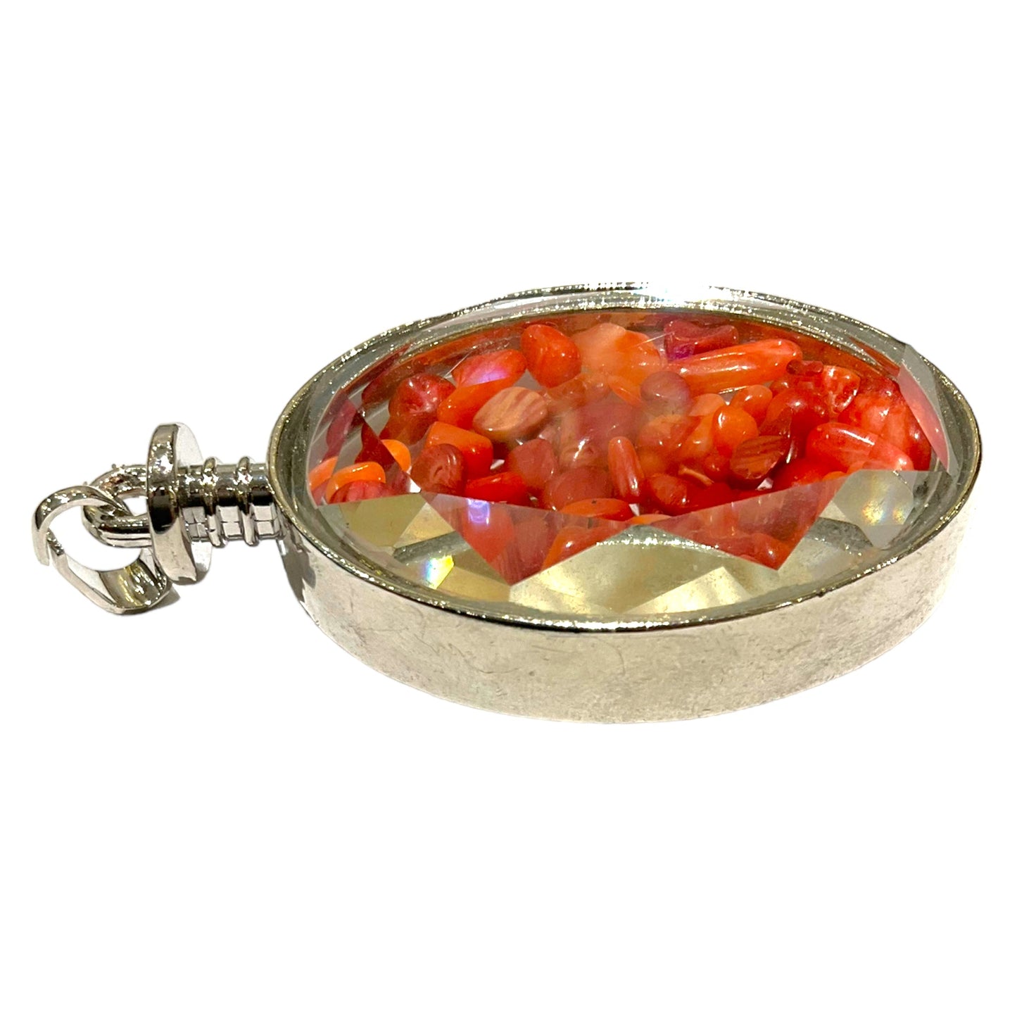 Pendentif ovale facetté bambou de mer teinté