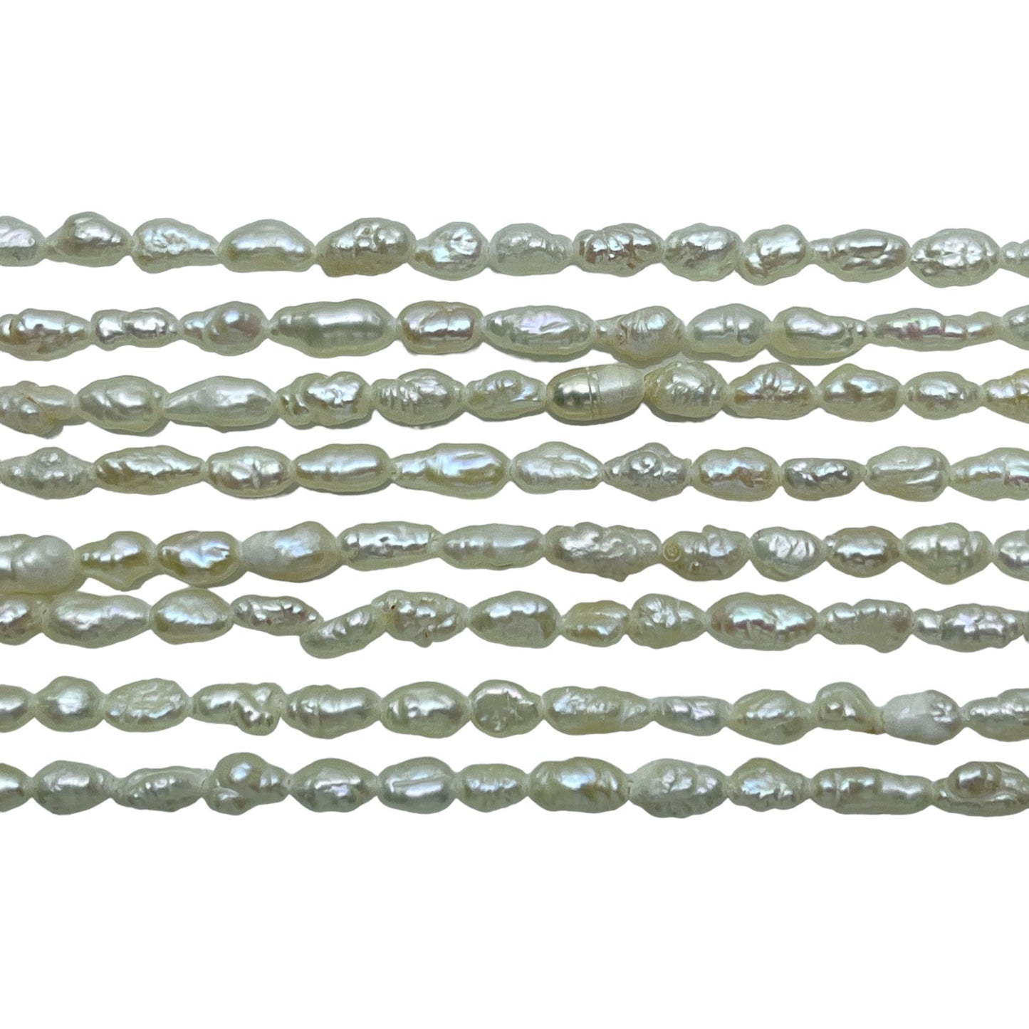 Fil de perle d’eau douce 3-3,5mm #24