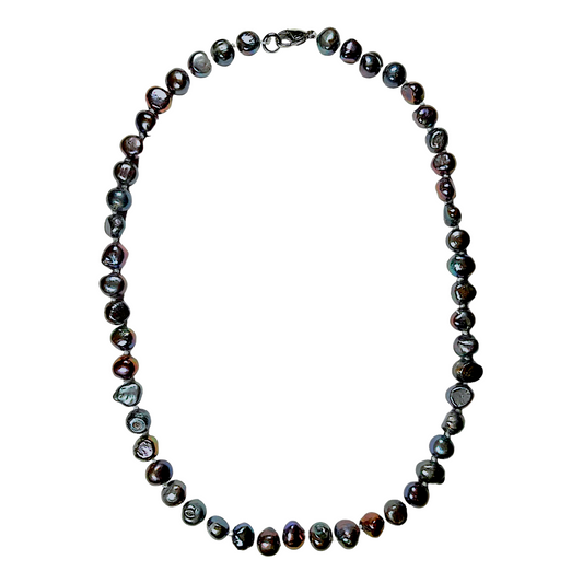 Collier en perles d’eau douce noir N-6