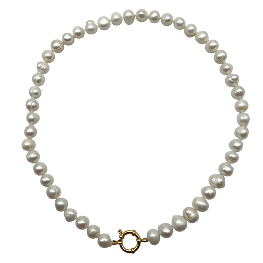 Collier en perles d’eau douce A 9-10mm attache bouée en acier doré ou argenté numero 17