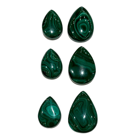 Pendentif plat en Malachite percé devant