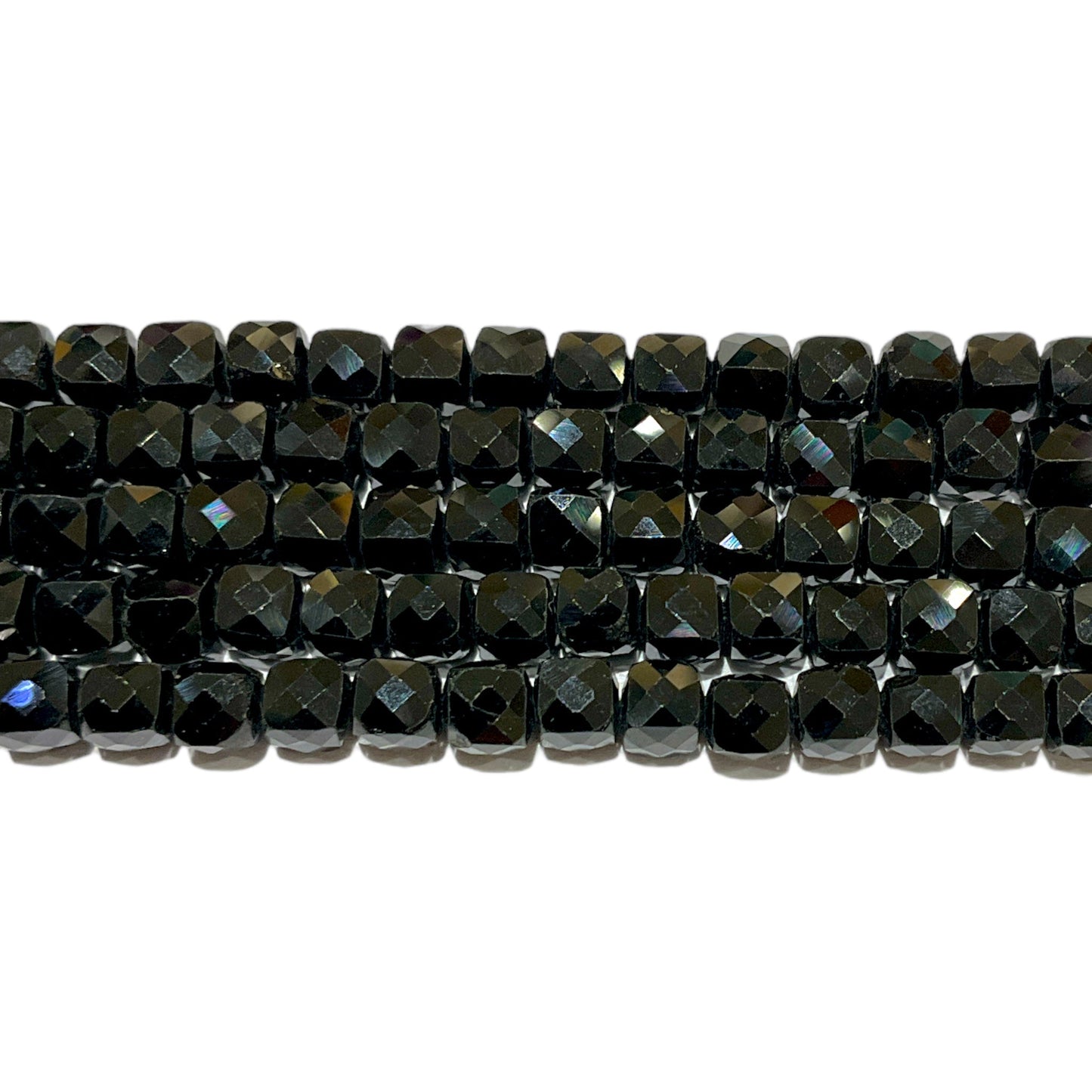 Fil de perles carrées facetté Spinelle noire 4x4 mm